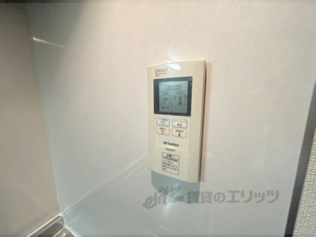 その他設備　給湯器リモコン