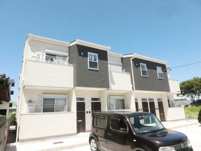 建物外観　2017年完成のお部屋です