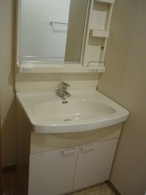 洗面設備　洗面所です