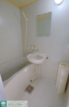 バス・シャワールーム　洗面