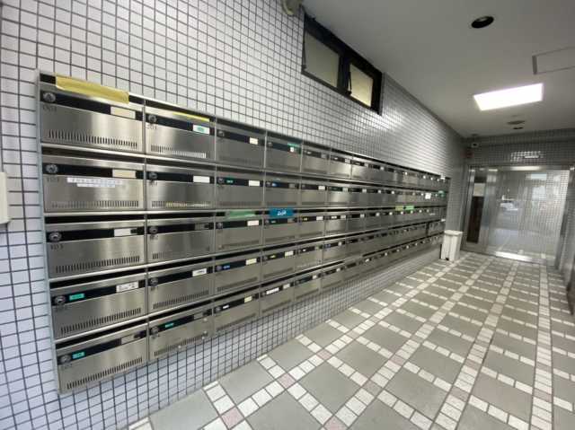 ロビー　イーグル巣鴨