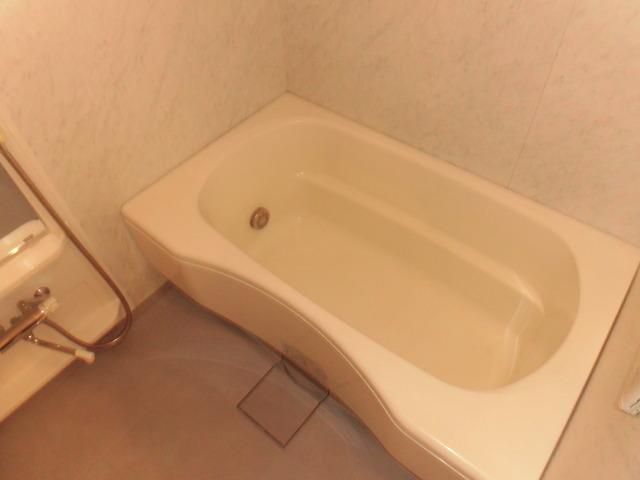 バス・シャワールーム　※別部屋参考写真