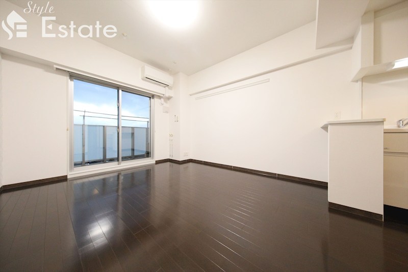 居室・リビング　内装