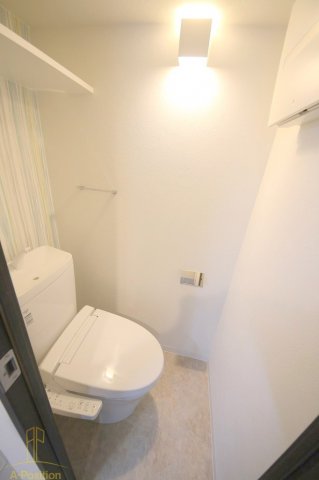 トイレ　ワールドアイ京町堀