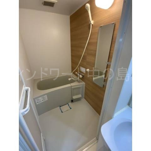 バス・シャワールーム　詳細は、ウィンドワード中の島店までご相談下さい。