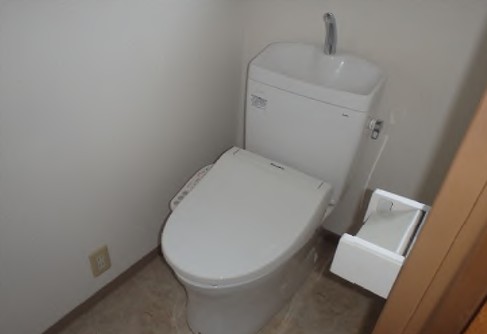 トイレ　トイレ