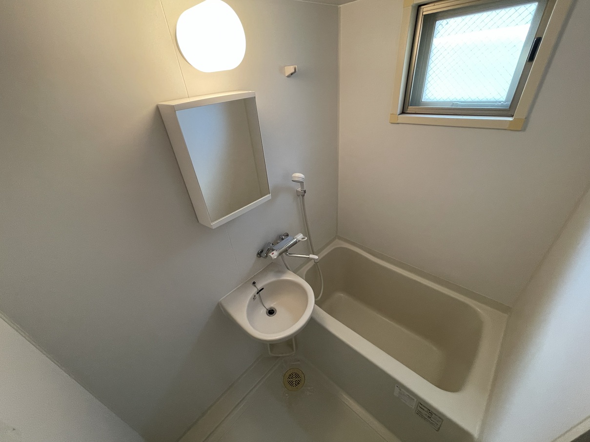 バス・シャワールーム　浴室