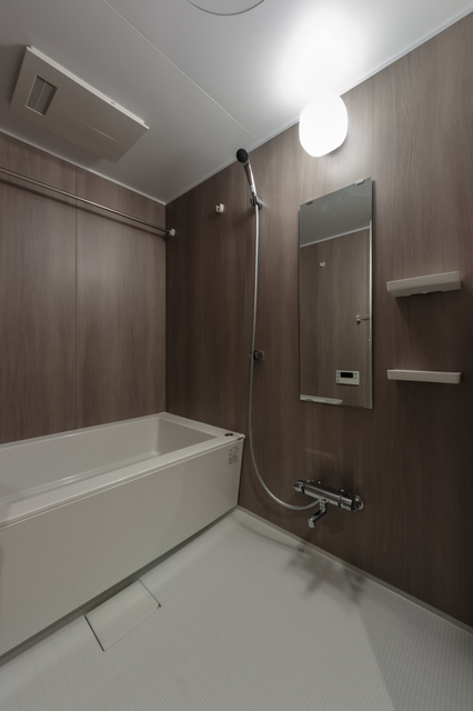 バス・シャワールーム　※写真は同タイプ住戸です。