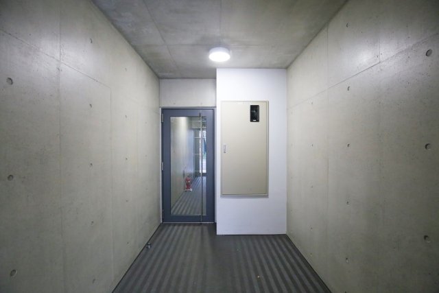 エントランス　エントランス