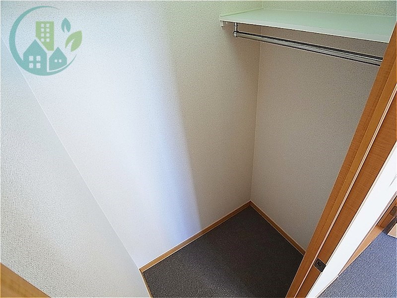 収納　レオパレストライズ2（家具・家電付、仲介手数料不要）