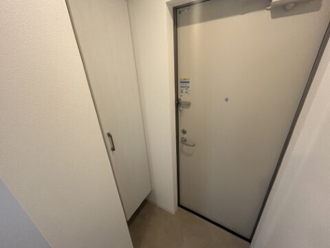ジーメゾン青梅新町の玄関写真