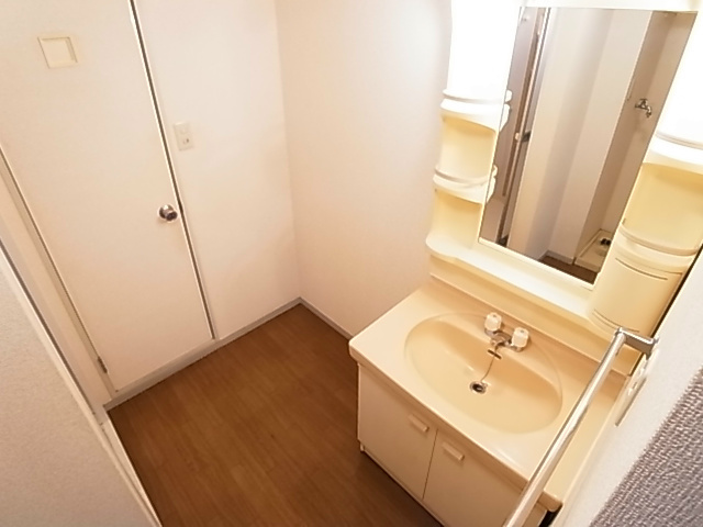 洗面設備　同一物件参考写真