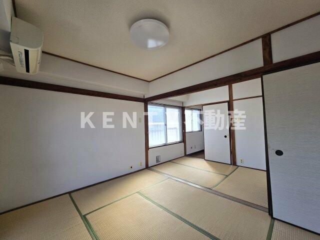 居室・リビング　居間です