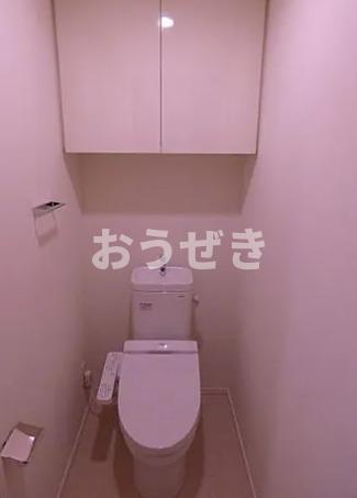 トイレ　※同仕様参考写真
