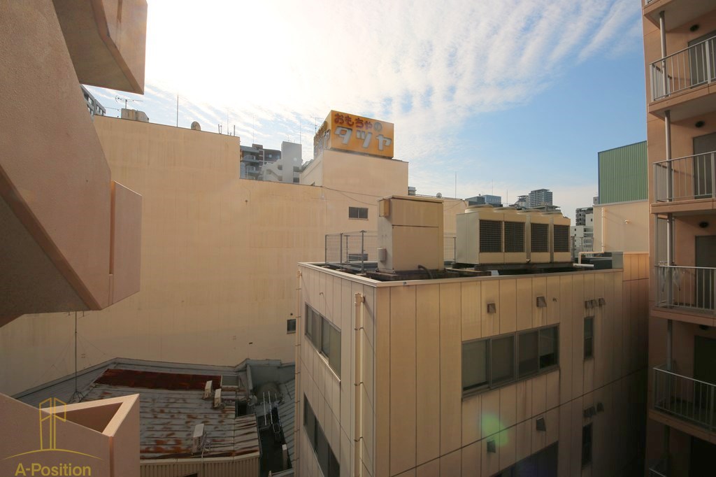 眺望　グラマシー心斎橋東