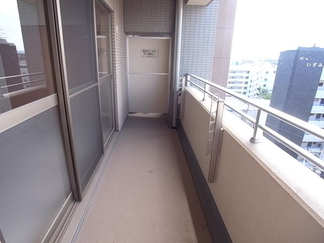 バルコニー　バルコニー
