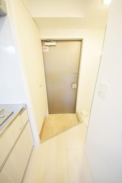 玄関　★同物件の別部屋参考写真です★