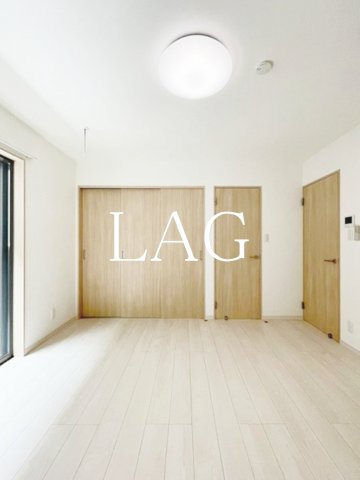 居室・リビング　洋室のお部屋です。