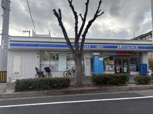 コンビニ　ローソン 長田七番町店（コンビニ）まで588m