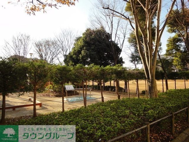 公園　六実中央公園（公園）まで1460m