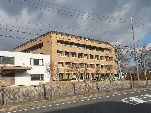 役所　日野町役場（役所）まで2400m
