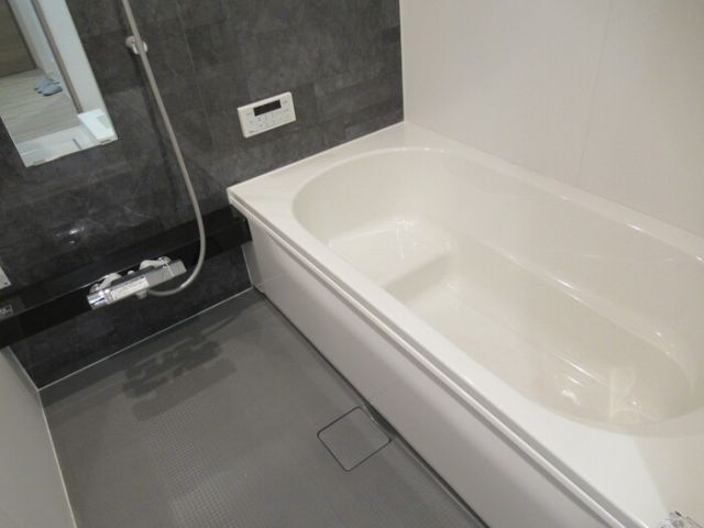 D-ROOM末広I Bの風呂写真