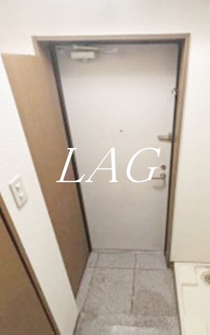 玄関　玄関です。