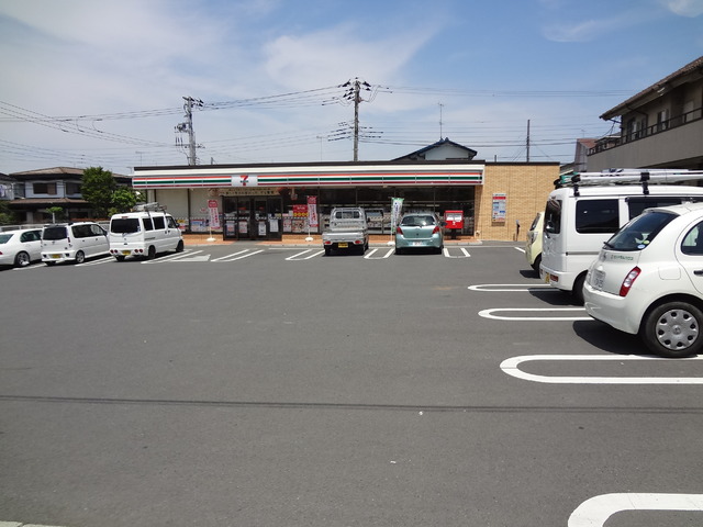 コンビニ　セブンイレブン八王子めじろ台駅南店（コンビニ）まで850m