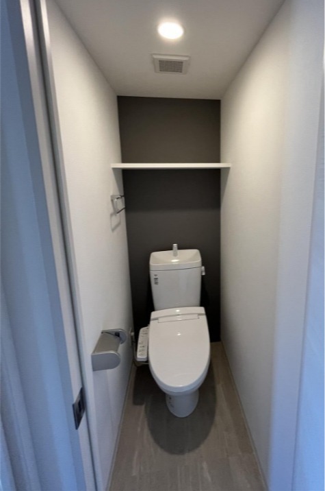 トイレ　清潔感のあるトイレですね