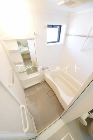 バス・シャワールーム　浴室乾燥機付き