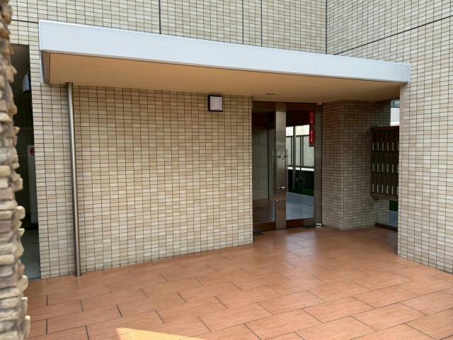 エントランス　エントランス部分