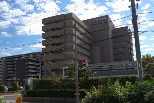 病院　大阪市立十三市民病院（病院）まで939m