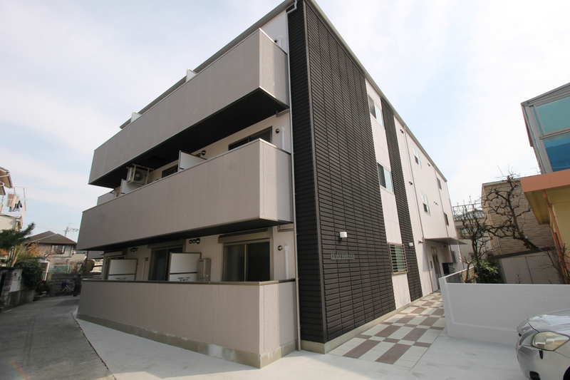 阪急宝塚線 石橋阪大前駅 徒歩6分 築9年