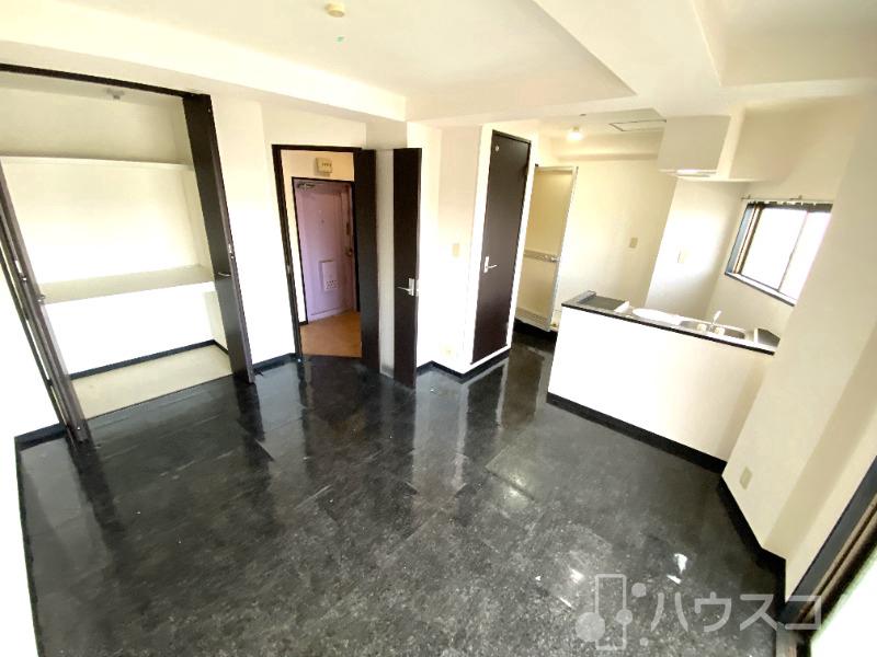 居室・リビング　清潔感溢れる一部屋です！