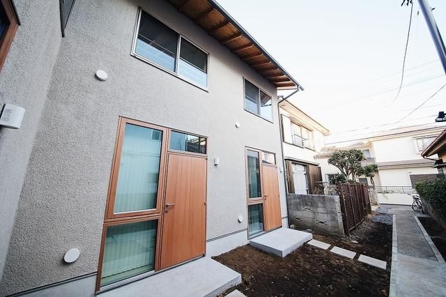 建物外観　お電話でお問合わせ頂けますと、よりスムーズにご対応出来ます♪