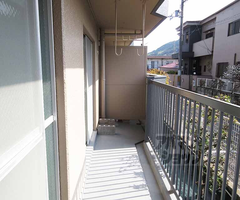 バルコニー　広いバルコニです。