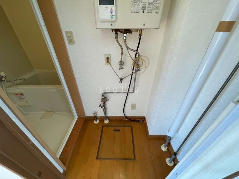 洗面設備　洗濯機置き場完備です