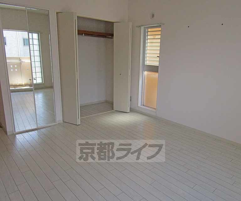 阪急京都線 桂駅 徒歩9分 3階建 築23年の居間写真