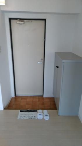 東急田園都市線 鷺沼駅 徒歩13分 4階建 築40年の玄関写真