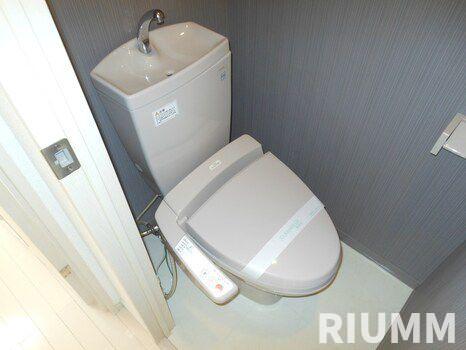 ＪＲ山手線 五反田駅 徒歩8分 13階建 築22年のトイレ写真