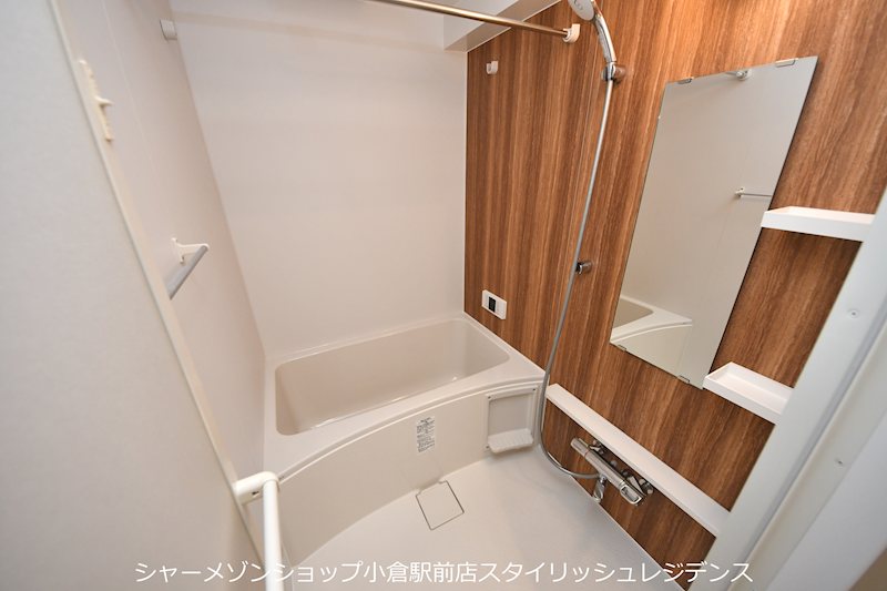 コートハウス・ピノの風呂写真