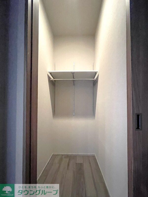 玄関　※写真は同タイプ住戸です。