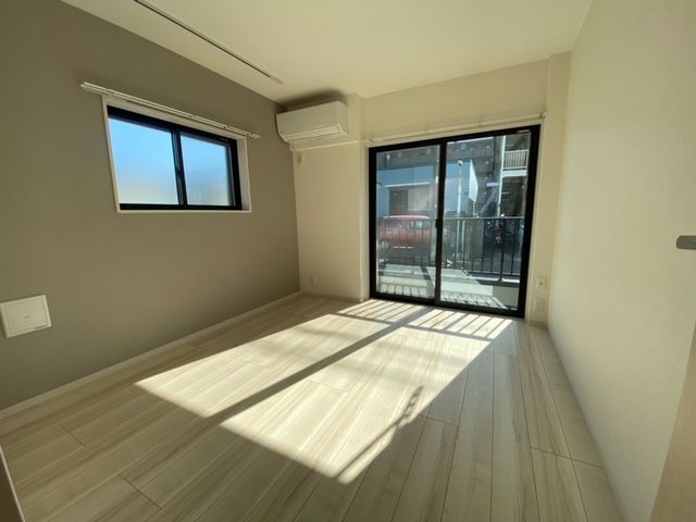 メルディア北戸田の居間写真