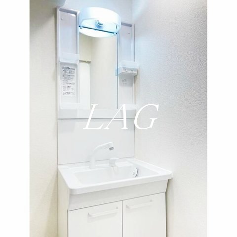 洗面設備　洗面台です。
