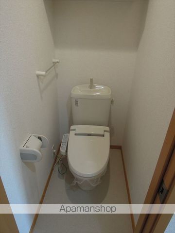 ＪＲ阪和線 東岸和田駅 バス乗車時間：7分 最寄りバス停で下車 徒歩13分 2階建 築18年のトイレ写真