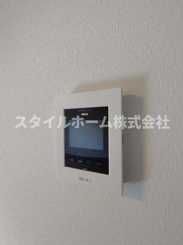 セキュリティ　同建物内別部屋の写真です。