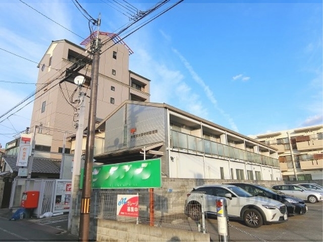 エタージュM.Rの外観写真