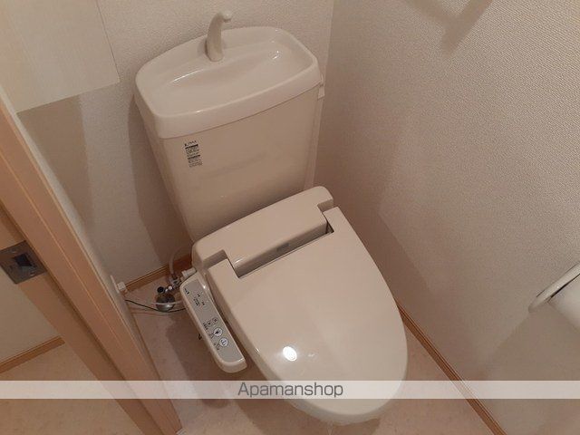 ＪＲ身延線 南甲府駅 徒歩19分 2階建 築15年のトイレ写真