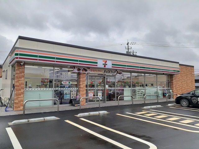 コンビニ　セブンイレブン越前千福店（コンビニ）まで317m