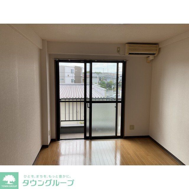 エトワールチヒロの居間写真